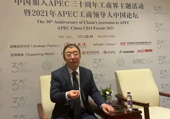 还在为头像千篇一律发愁？试试免费捏脸多多APP，打造你的专属虚拟形象！