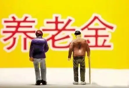 反恐精英哪个喷子可以乱弹