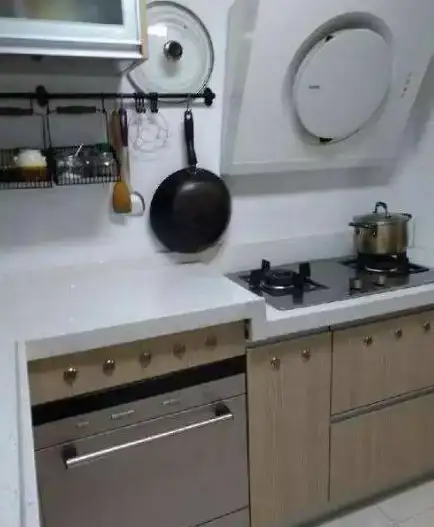 还在为游戏画质发愁？试试pak工具箱app，一键优化让射击体验更震撼！