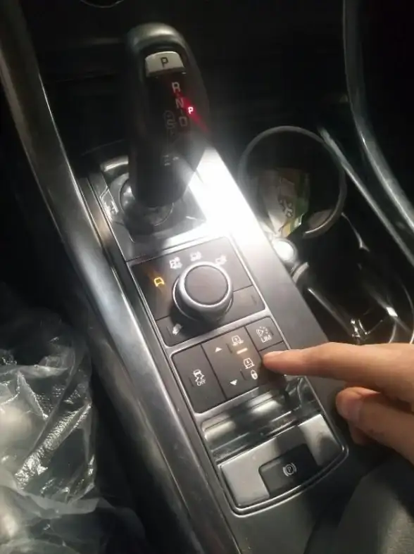服务器维护 电源故障预警：服务器电源报警时的应对措施