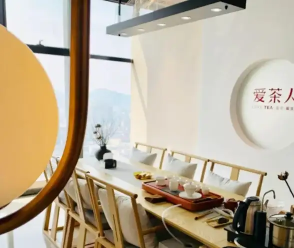 数据管理 后端开发：如何理解服务器端存值的概念与应用？