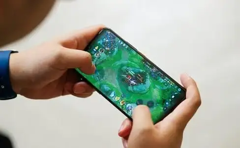 显卡排行🏆鲁大师天梯图GPU：显卡性能一目了然，选购升级更轻松