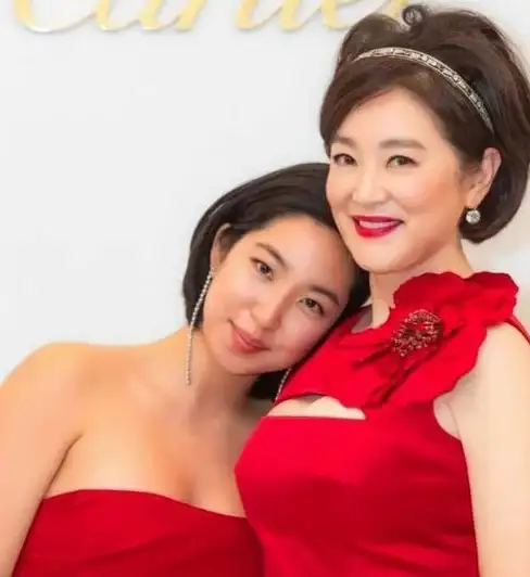 还在为找漫画资源发愁？Komiic漫画让你免费追更全网漫画！