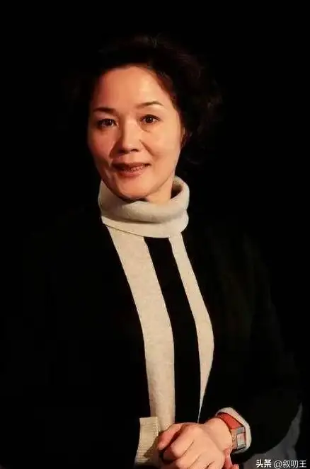 系统对比🖥win7 32位与64位系统优缺点全面解析