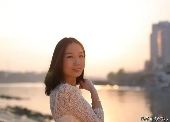 谁说手机不能读得尽兴？笔触阁官方版app不正是小说迷的必备神器？