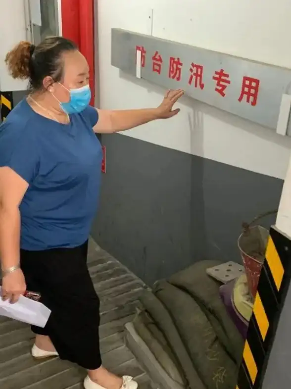 安全指南🚇紧急避险🚨地铁逃生最佳方案全解析