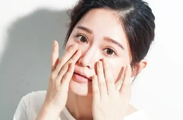 还在为复杂的肤质检测烦恼？你今天真好看"APP用手机拍照就能生成专属护肤方案，何必多花钱？
