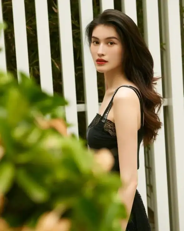 恋爱💖装扮💄少女游戏攻略，揭秘初次约会高分技巧