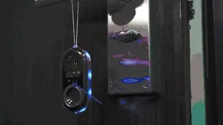 担心外出住宿被偷拍？试试"鹰眼扫描"实时检测隐藏摄像头！