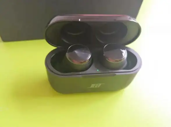 一个人唱不过瘾？和朋友一起嗨唱，这款APP满足你所有需求！