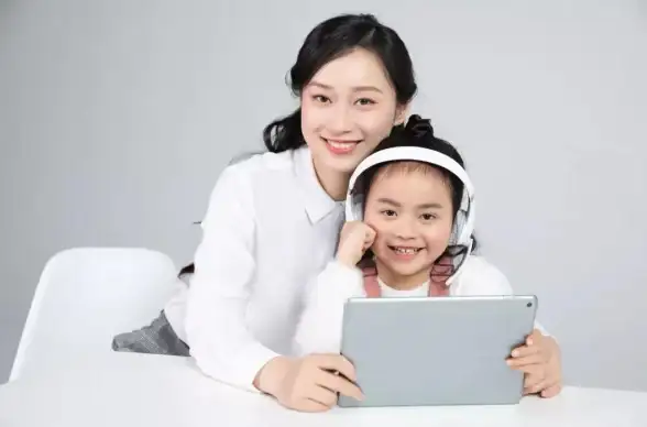 还在寻找智能聊天助手？试试PolyAI中文版，让对话更轻松！