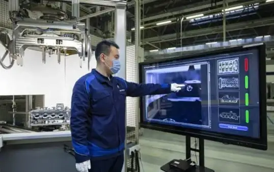 想快速去除照片中的瑕疵？这款AI消除工具你试过了吗？