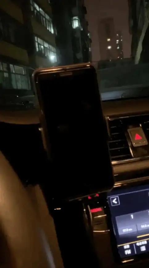 手机故障📱充电问题：手机为何充不上电？常见原因及解决方法解析