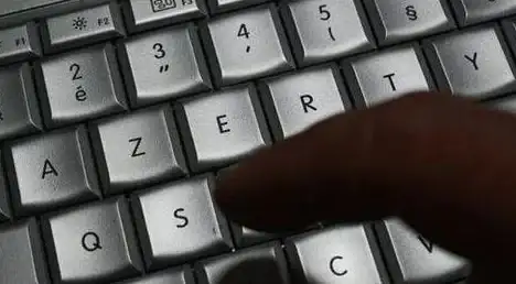 还在为隐私担忧？试试应用伪装APP，一键隐藏应用化身系统工具！
