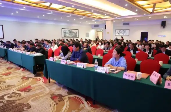 友连APP—谁说社交不能既全面又简单？快来体验多种即时沟通方式！