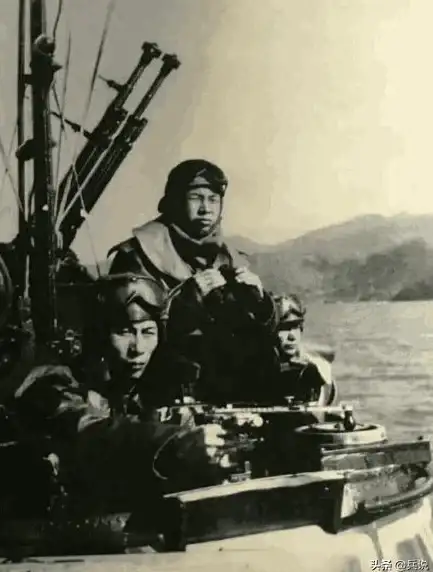 忘带公交卡？畅行温州APP乘车码随刷随走，加油充电、包车服务全搞定，你的手机里还没下载？