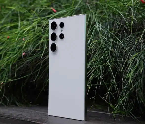 还在为照片管理烦恼？试试这款简约安卓相机助手！