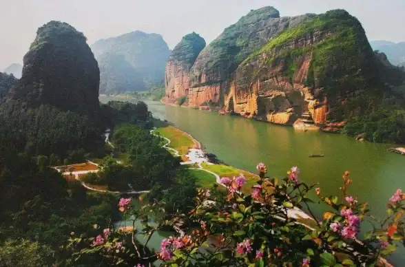 还在为地图查询烦恼？水经微图APP让你手机浏览地图更轻松！