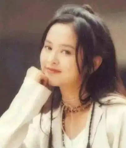 想拍出专业级美照却不懂修图？这款一键滤镜神器你试过了吗？