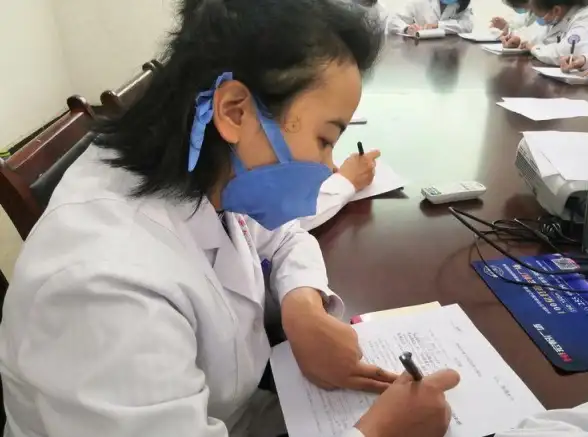 想要个性化主页又担心隐私？花蝶APP定制+加密，安全便捷两不误！