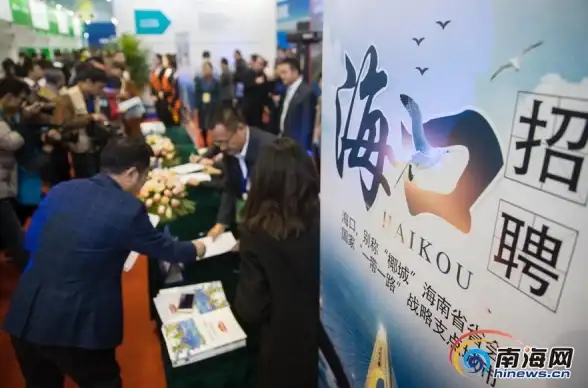 想体验社交聊天与手机商城完美结合的乐趣？快来试试聚信人和APP吧！