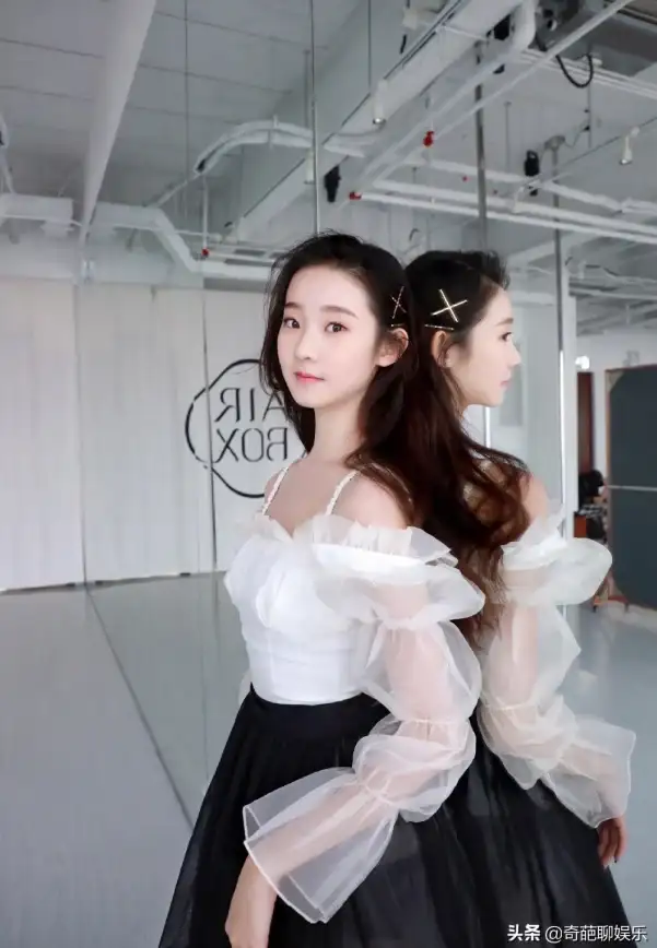 追星福利不够多？时代峰峻FanClub专属回馈等你来领！