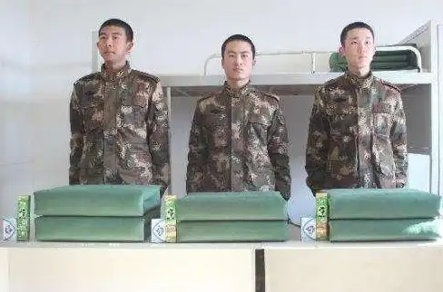 想高效管理班级事务？班级小管家APP让发布成绩、收款、成员添加轻松搞定！
