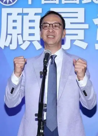 还在为多款AI工具切换烦恼？Molica AI一站式满足你的AI对话、绘画、音乐和视频需求！