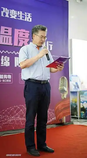 沟通利器📱手机QQ：随时随地，畅快沟通新体验