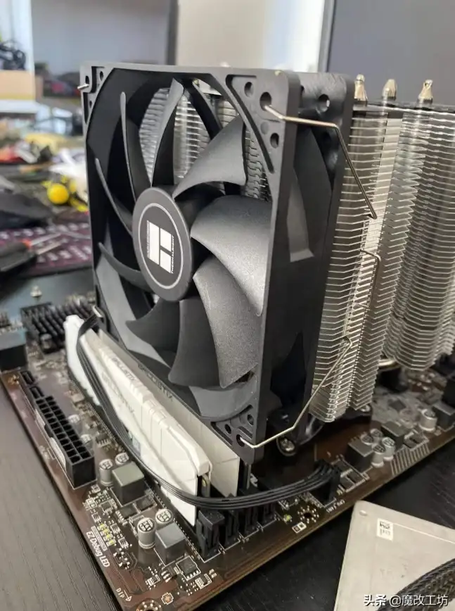 显卡精选 AMD显卡深度解析：性能对比与选购全攻略