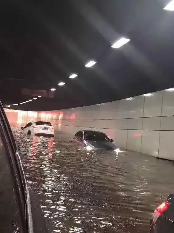 洗澡洗到一半没水？指尖水务APP一键缴费+停水提醒，您还在等什么？