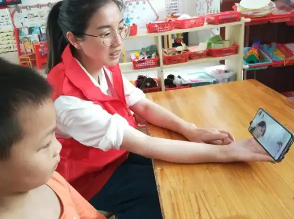 谁说老版本不好用？微信8.0.48的优质互动和生活服务哪一点输给新版？