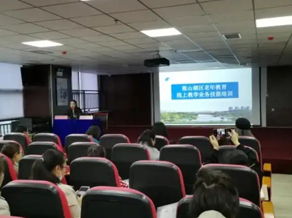 技能提升💻电脑知识大揭秘：轻松掌握实用技巧，快速提升你的电脑水平