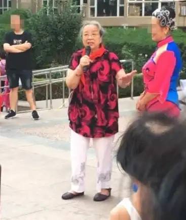 弹窗广告总打扰？李跳跳2.4复活版轻松屏蔽，畅快使用APP！