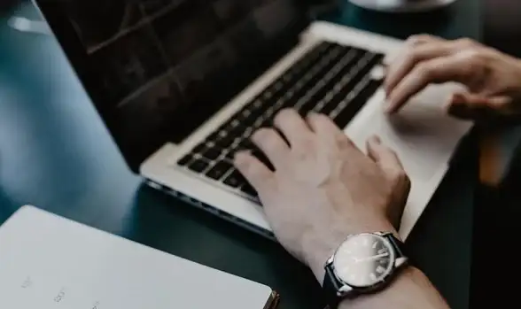 电脑维护💻笔记本黑屏原因分析与快速修复方法