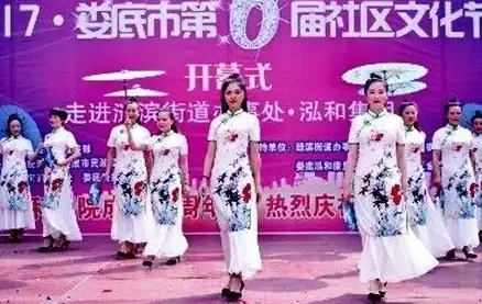 想体验超人气大屏短视频的精彩世界？鲜时光APP不正是你的最佳选择吗？