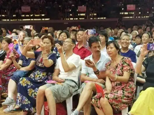 音乐🎵高品质试听盛宴，免费下载QQ音乐官方版畅享无损音质