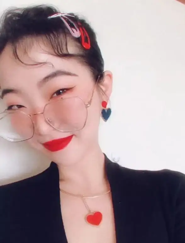 想要一款好用实用的美颜相机？微美颜app难道不是你的最佳选择吗？