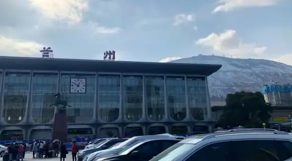 还在为旅行规划发愁？妙游记APP智能推荐行程 清单管理，让你的旅程更轻松！