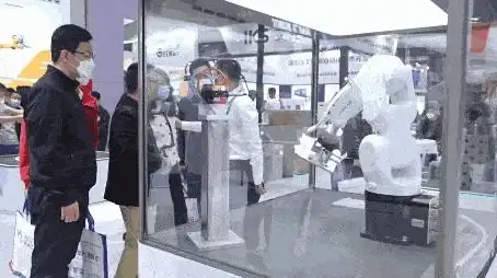 想一键解析下载全网资源？解析机器人APP的强大功能你试过了吗？