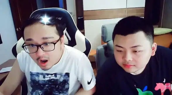 录音🎤用电脑麦克风精准捕捉细腻声线，呈现清晰录音与卓越音质