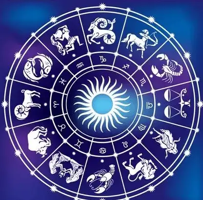 想随时随地探索9000多颗恒星与南北半球星座？试试星座盘APP吧！