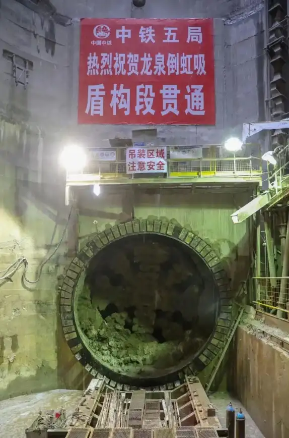 安全🔒逃生指南 地铁逃生独头蛋详细使用技巧解析