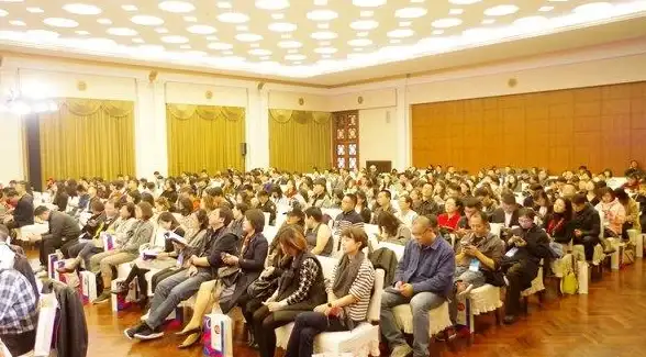 头像精选🌟独特个性化QQ动漫头像合集，让你的头像与众不同