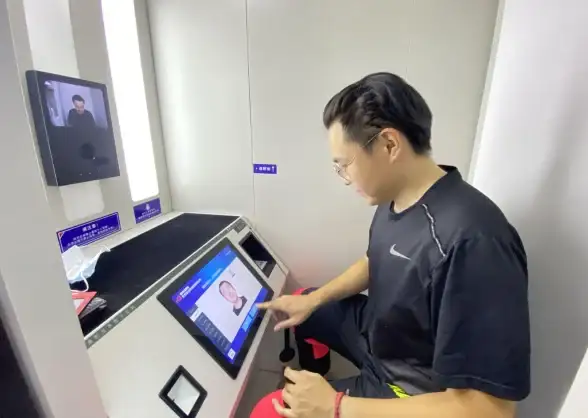 还在为拍照发愁？百度照相馆APP让你轻松拍出专业大片！